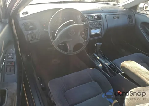 2000 Honda Accord Lx из США, поврежденный, VIN 1HGCG3249YA026761